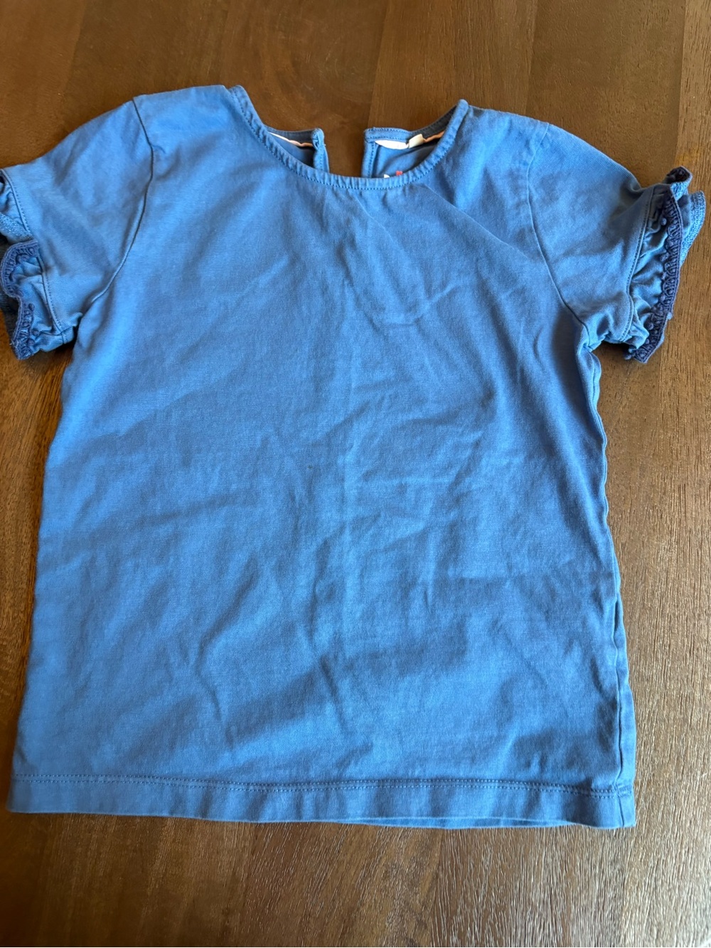 Mini Boden Ruffle-Sleeve Tee in Sky Blue